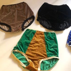 Velvet Solstice Intimates Vintage style hi-rise panties and bras xs/s